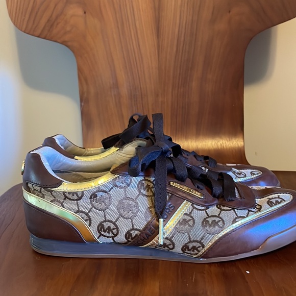 Michael Kors canvas shoes - Picture 8 of 8